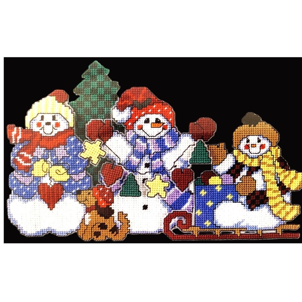 SNOWMAN FAMILY Christmas Crafting HeadStart PLASTIC CANVAS Kit NOS Sealed Lg 24"